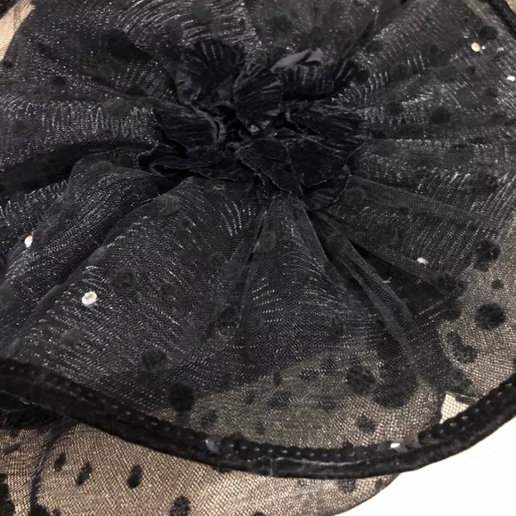 NEW MARKDOWN- Ms. Divine Wool Hat - Picture 4 of 4